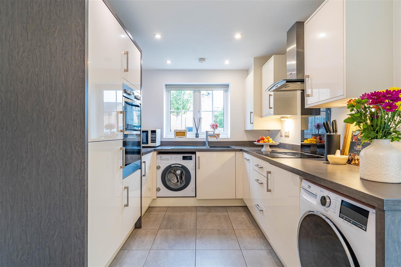 Oak Leaf Drive, Preston